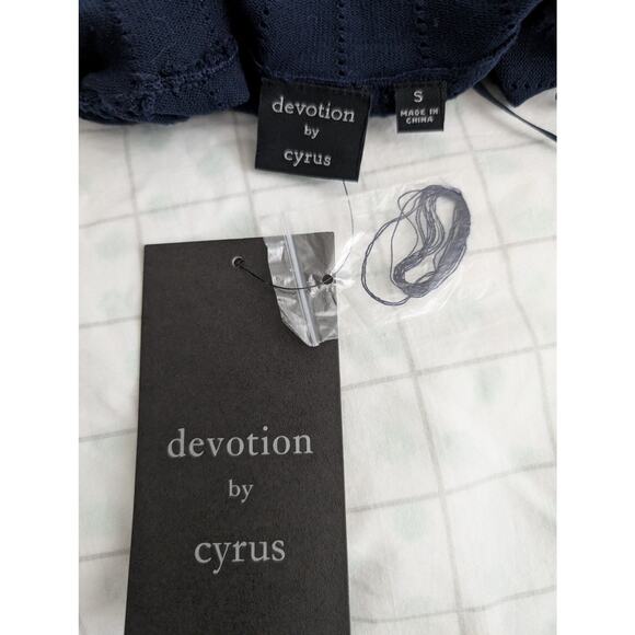 devotion by cyrus nwt top - Picture 7 of 11